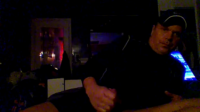 JRock69nKzoo online show from December 16, 2025, 5:50 pm