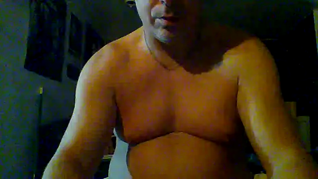 JRock69nKzoo online show from September 25, 2025, 5:41 pm