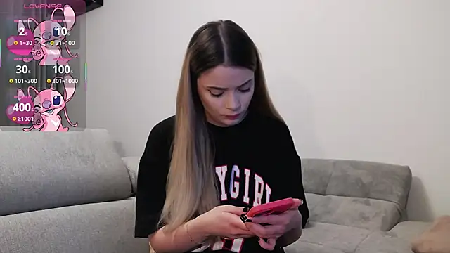 Kailynn Moenn online show from March 5, 2025, 8:42 pm