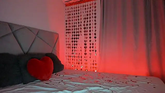 Snapshot of BlueEyesLexy chatting on February 14, 2026, 4:13 am BlueEyesLexy online show from February 14, 2026, 4:13 am