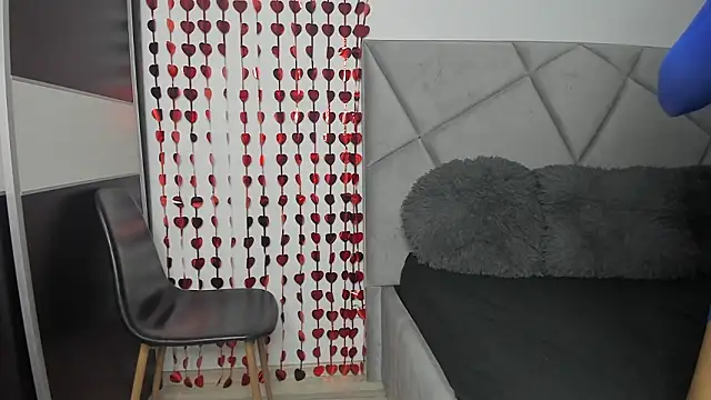 Snapshot of BlueEyesLexy chatting on February 6, 2026, 7:37 am BlueEyesLexy online show from February 6, 2026, 7:37 am