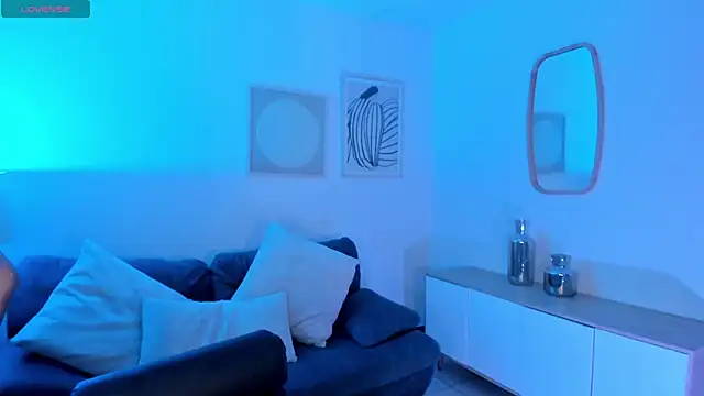 DannaCruz online show from April 2, 2026, 7:31 pm