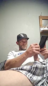 Snapshot of daddytim0 chatting on February 13, 2026, 7:08 am daddytim0 online show from February 13, 2026, 7:08 am