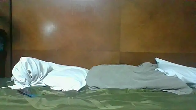 daddytim0 online show from June 19, 2026, 2:39 am