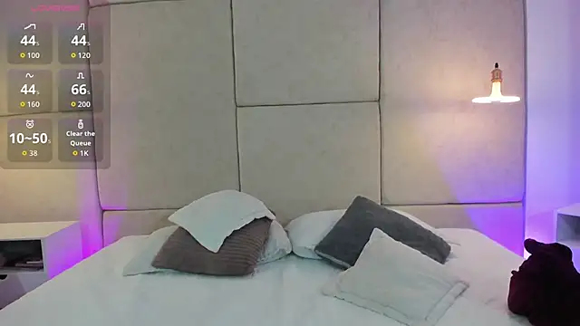 Snapshot of abby_gibson chatting on February 20, 2026, 6:43 pm abby gibson online show from February 20, 2026, 6:43 pm