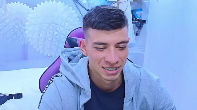 DEIBY BABY online show from October 29, 2025, 9:14 pm