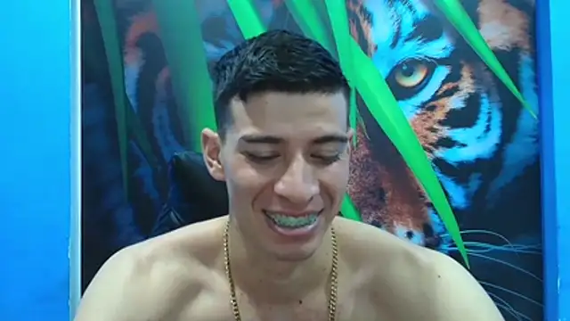 Snapshot of DEIBY_BABY chatting on February 6, 2026, 7:32 pm DEIBY BABY online show from February 6, 2026, 7:32 pm