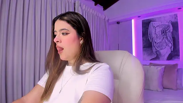 Snapshot of nathalie_rivers chatting on December 17, 2025, 11:15 am nathalie rivers online show from December 17, 2025, 11:15 am