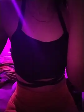 LissaThompsom online show from February 11, 2026, 10:26 am