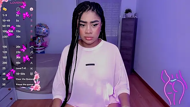 briana walker online show from November 15, 2025, 11:14 am