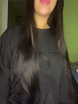 Snapshot of Mayacrayzi chatting on May 8, 2026, 7:56 am Mayacrayzi online show from May 8, 2026, 7:56 am
