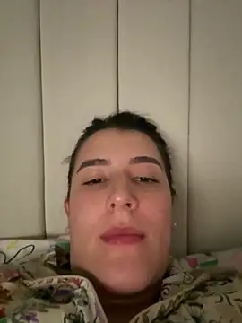 Hanna86 online show from February 9, 2026, 1:25 am