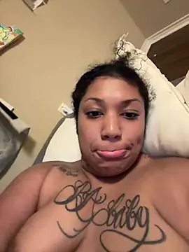 Snapshot of yourstruly_maileival chatting on February 12, 2026, 5:51 am yourstruly maileival online show from February 12, 2026, 5:51 am