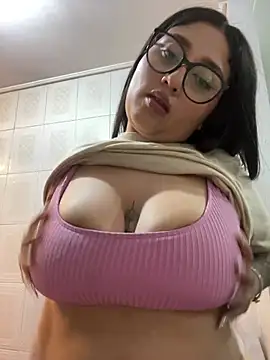 croftsmila online show from May 1, 2026, 11:54 pm