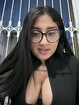 croftsmila online show from September 11, 2025, 11:16 pm