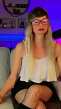 Kittychatte online show from May 30, 2026, 9:04 am