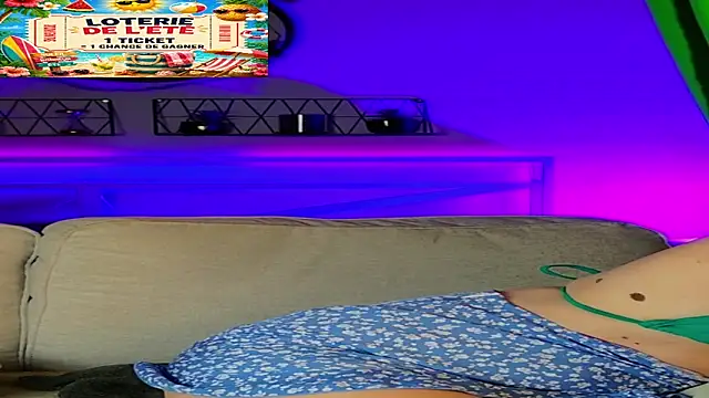 Kittychatte online show from June 25, 2026, 7:41 pm
