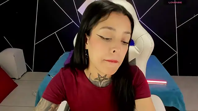 farichell online show from March 14, 2025, 9:43 pm