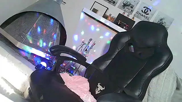 Snapshot of arabictsmariam chatting on March 7, 2026, 4:08 am arabictsmariam online show from March 7, 2026, 4:08 am