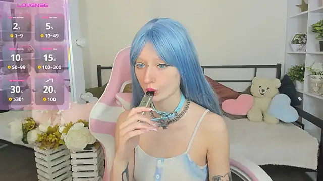 Katia Kim online show from May 2, 2026, 5:56 am