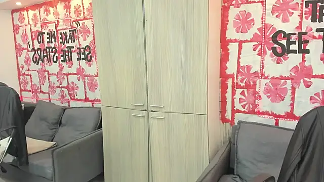 Mhelanny2 online show from February 28, 2025, 3:48 am