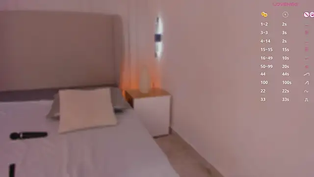 luisah  online show from September 27, 2025, 8:37 pm