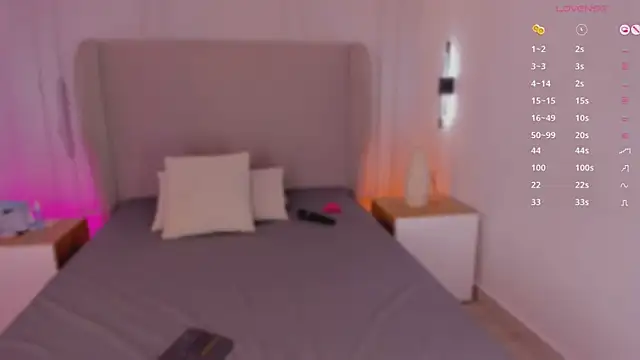 luisah  online show from September 26, 2025, 8:16 pm