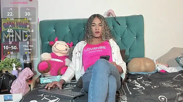 StefanyMiler online show from June 14, 2026, 7:26 pm