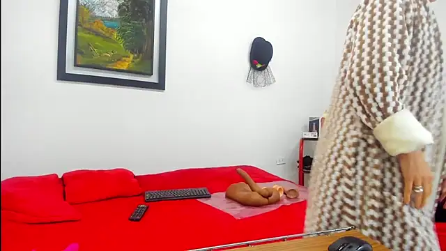 yasmin goldenst online show from March 19, 2025, 11:36 pm