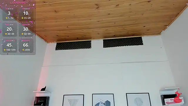 cristal  hot 1 online show from March 8, 2025, 10:11 am