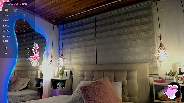 cristal  hot 1 online show from October 3, 2025, 5:20 am