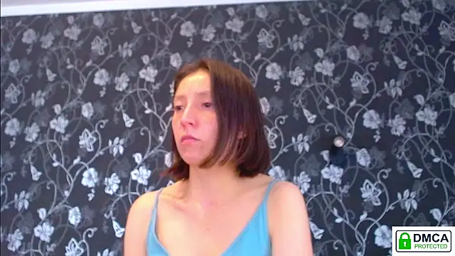 Sophi Cute online show from June 9, 2026, 11:00 am