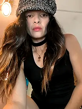 Sam Sara online show from November 7, 2025, 1:54 am