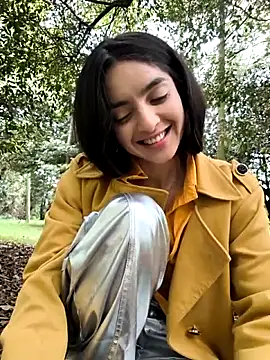 Sam Sara online show from October 13, 2025, 5:36 pm