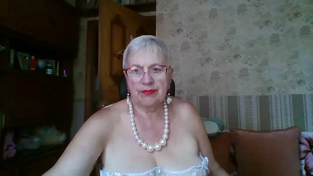 SweetCherry27 online show from July 20, 2026, 12:29 pm