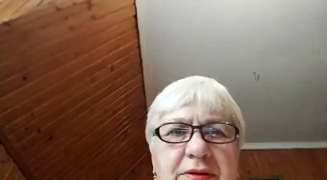 SweetCherry27 online show from July 1, 2026, 9:53 am