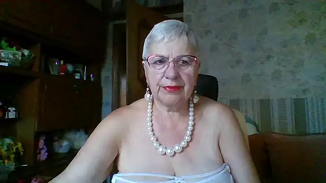 SweetCherry27 online show from July 17, 2026, 3:48 am
