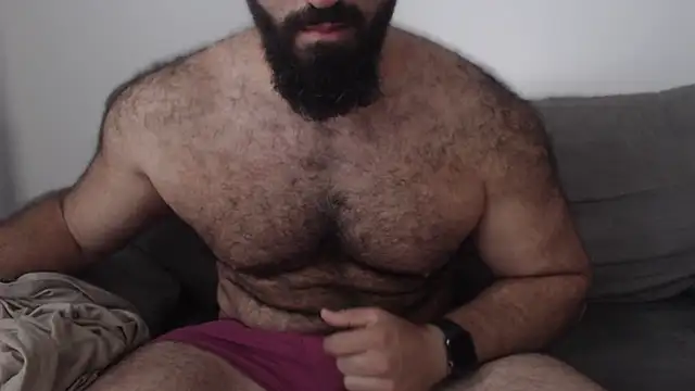 Snapshot of hugemachohandsome chatting on July 8, 2026, 7:42 am hugemachohandsome online show from July 8, 2026, 7:42 am