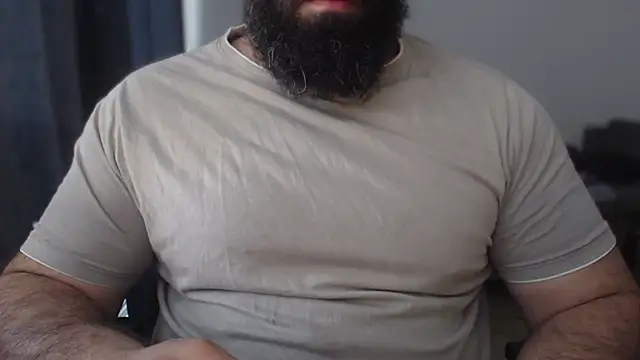 hugemachohandsome online show from June 6, 2026, 5:56 am