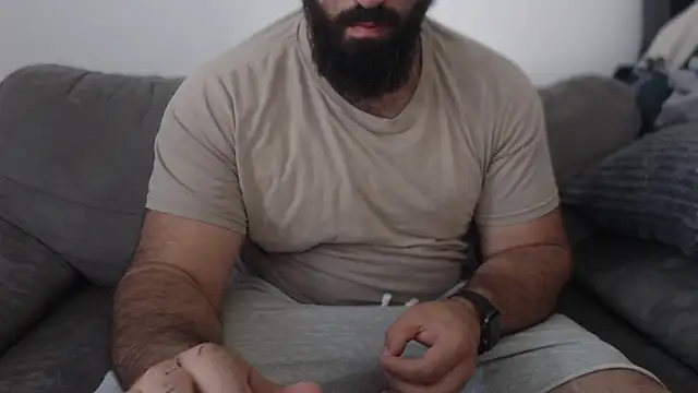 Snapshot of hugemachohandsome chatting on July 13, 2026, 6:24 am hugemachohandsome online show from July 13, 2026, 6:24 am