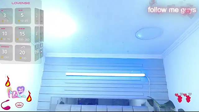 evelin zaens online show from June 25, 2026, 5:12 am
