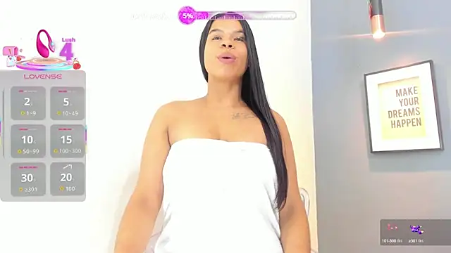 Snapshot of RebeccaSexx chatting on October 6, 2025, 8:09 pm RebeccaSexx online show from October 6, 2025, 8:09 pm