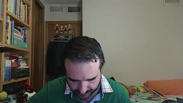 Snapshot of curiosillo83 chatting on July 11, 2026, 9:20 am curiosillo83 online show from July 11, 2026, 9:20 am