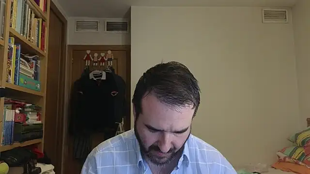 curiosillo83 online show from June 11, 2026, 10:56 am