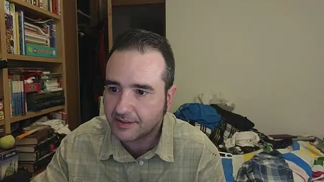 curiosillo83 online show from April 21, 2026, 2:56 pm