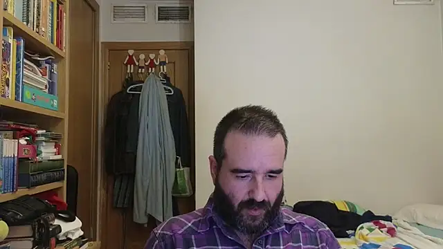 Snapshot of curiosillo83 chatting on August 7, 2026, 5:41 pm curiosillo83 online show from August 7, 2026, 5:41 pm