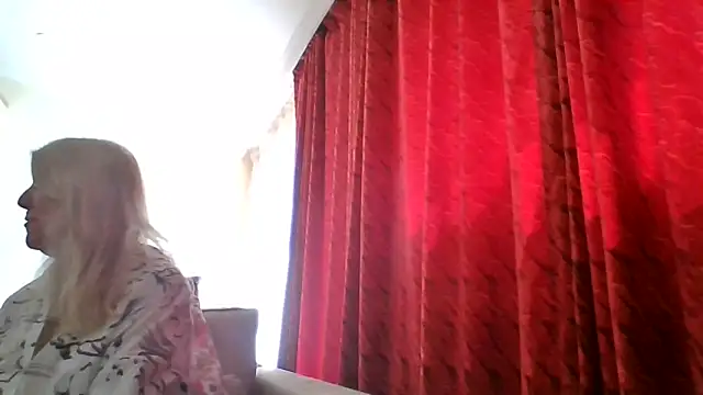 Snapshot of TrustfulVampire1 chatting on March 23, 2026, 9:31 am TrustfulVampire1 online show from March 23, 2026, 9:31 am