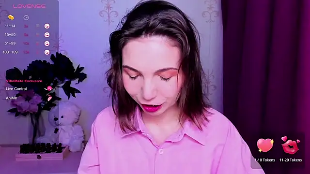 KindHazelHere  online show from March 15, 2026, 6:26 pm