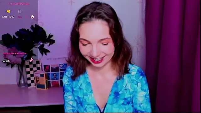KindHazelHere  online show from July 6, 2026, 4:30 am