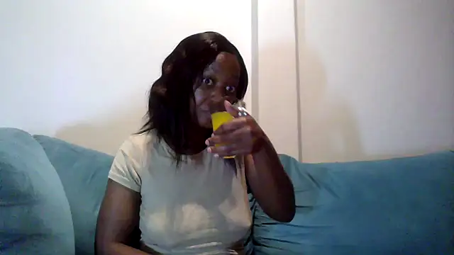 Hardnipples8 online show from April 30, 2026, 10:58 pm